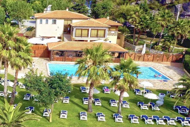 Arcomagno Beach Resort