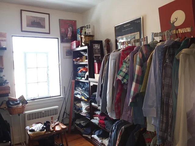 St Stanislaus Convent Resale Shop