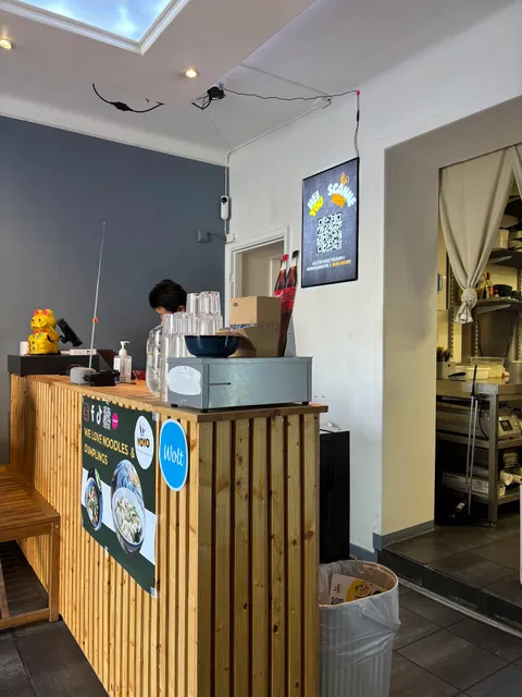 YOYO DUMPLINGS & NOODLES BISLETT