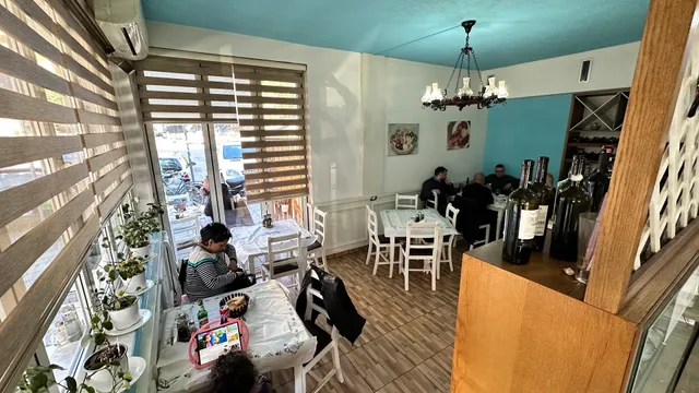 Ksamil Market Peshku