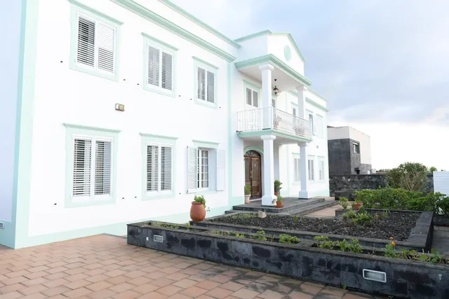 Bella Italia Pópulo Guest House