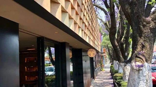 Tierra Garat Londres