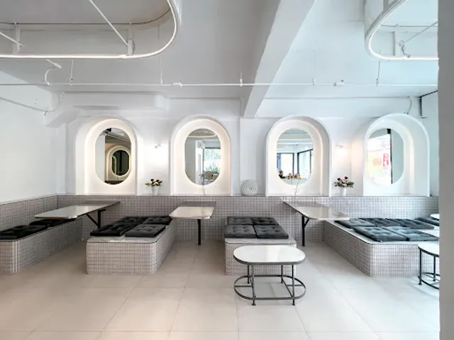 Sweet Stories : Old town