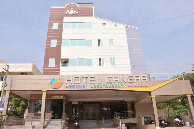 Hotel Gangaa