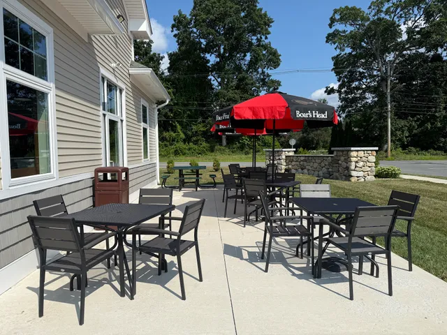 Bucciarelli's Coffee Shop, Deli & Market