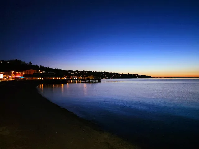 Redondo Park — Beach, Fishing Pier, and Boat Launch