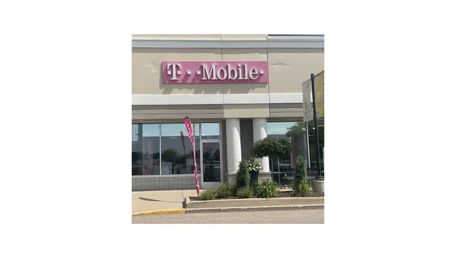 T-Mobile Authorized Retailer