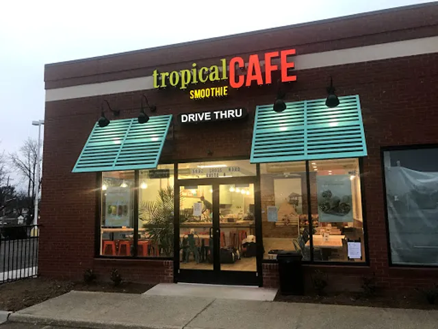 Tropical Smoothie Cafe