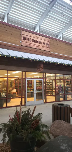 Dells Moonshine Co.