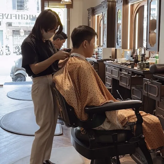 Highfive Barbershop Saigon