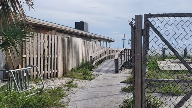 Public Beach Access #7