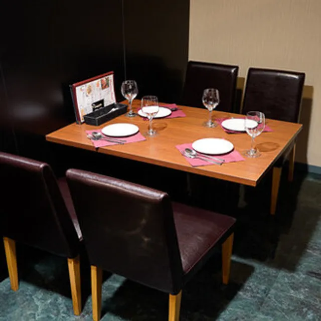 秋葉原ダイニング ラフィーネ