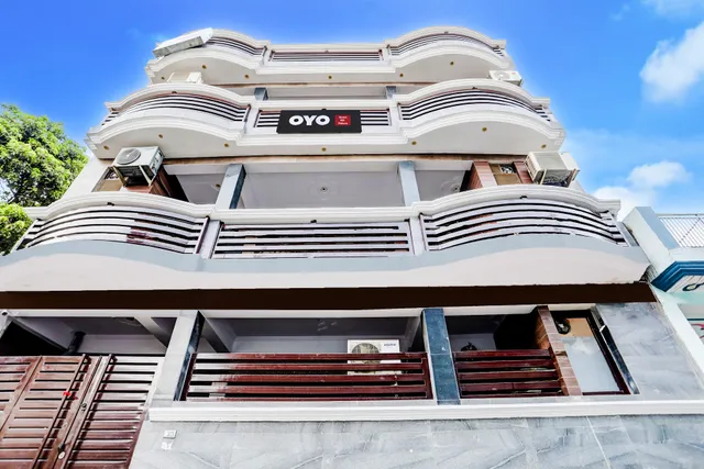 OYO Hotel A Regency