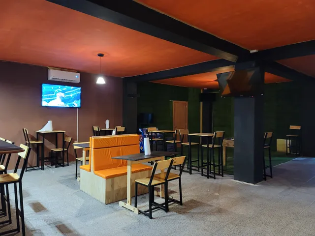 Super Wings Sports Bar