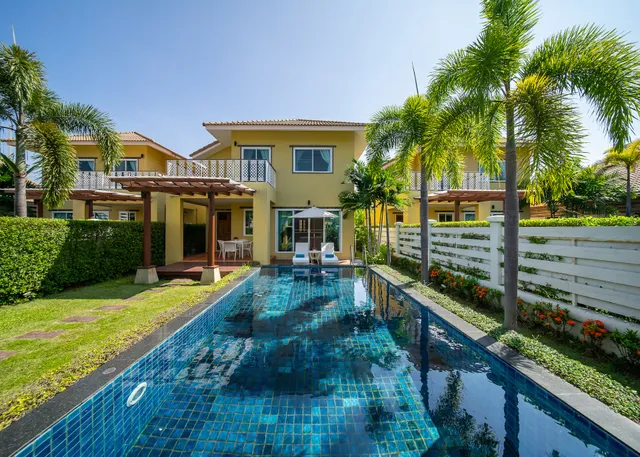 BLU Marine Hua Hin Resort I บลูมารีน หัวหิน รีสอร์ท