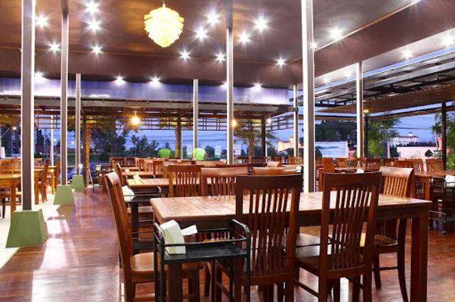 ครัวคุณแมว ซีฟู้ด ชะอำ-หัวหิน (Kruakhunmeow)