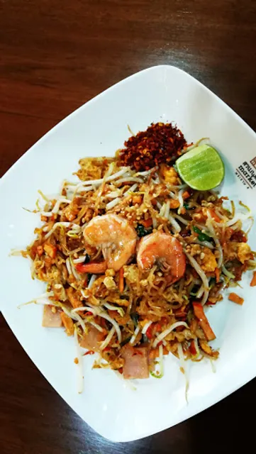 ผัดไทยตลาดพลู สวนเพลิน Padthai Taladplu