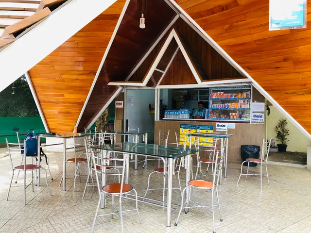 Peradeniya Milk Bar පේරාදෙණිය කිරිහල