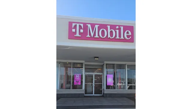 T-Mobile Authorized Retailer