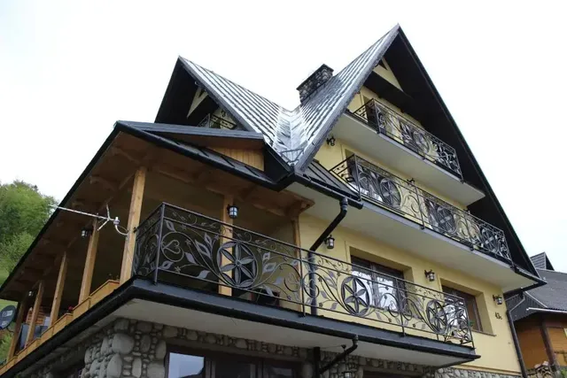 Villa under the green Wierch