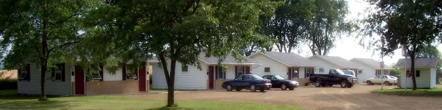 51 Kitchenette Motel