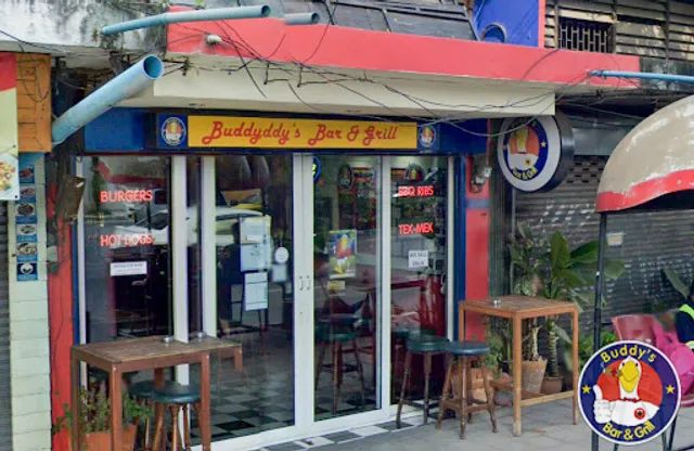 Buddy's Bar & Grill (Soi 89)