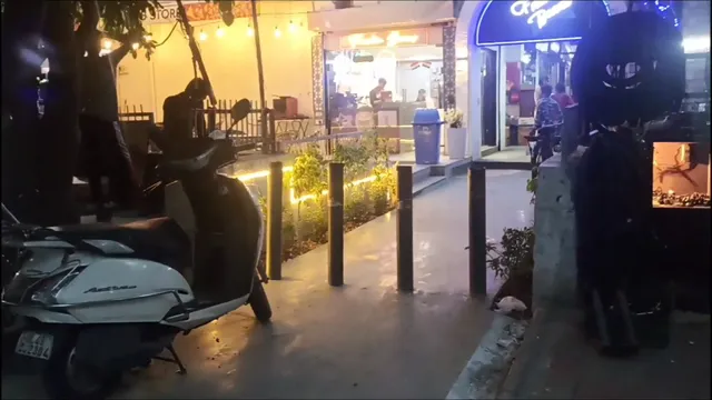 E- Block market, Vasant Vihar