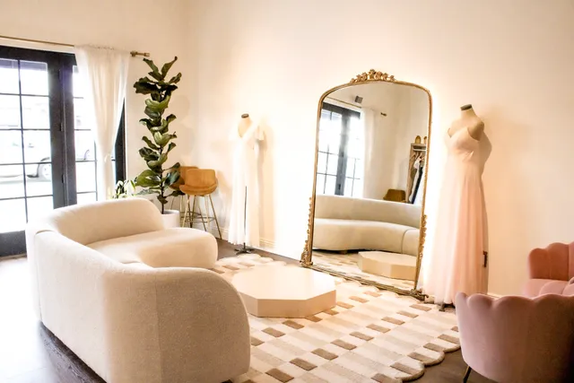 Lemons & Lace Bridal Studio