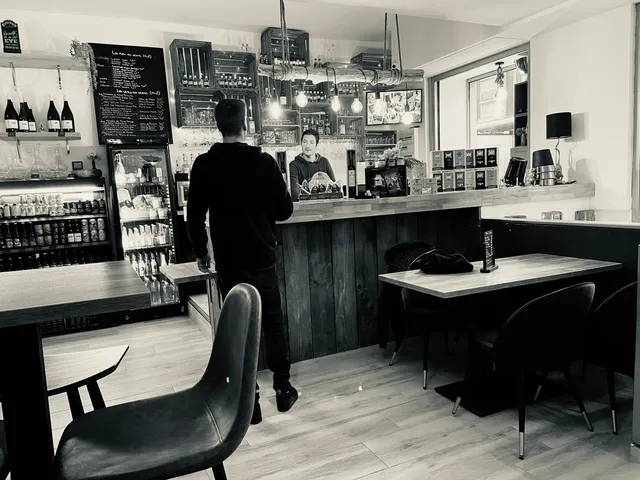 Pousse Pas Mémé dans la Vigne