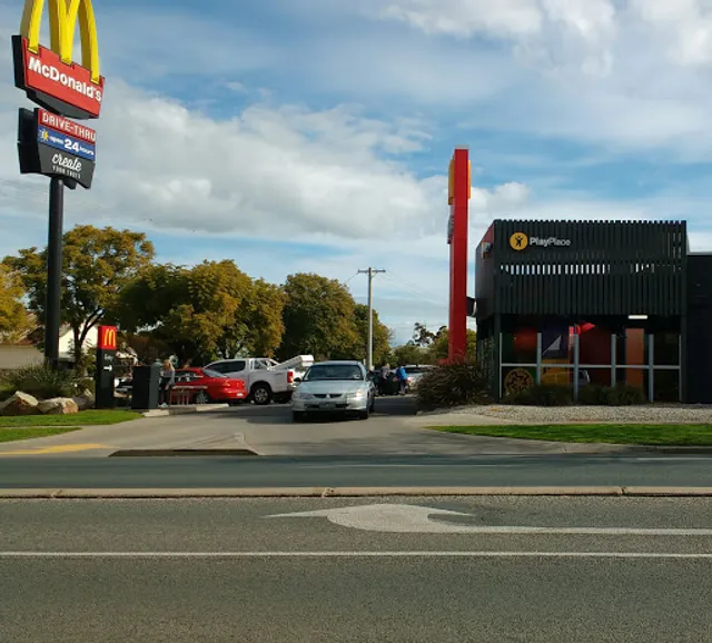McDonald's Swan Hill
