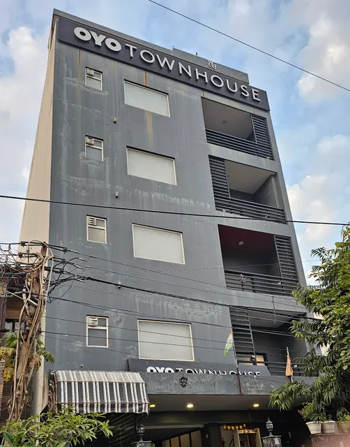 OYO Townhouse 019 Anand Vihar