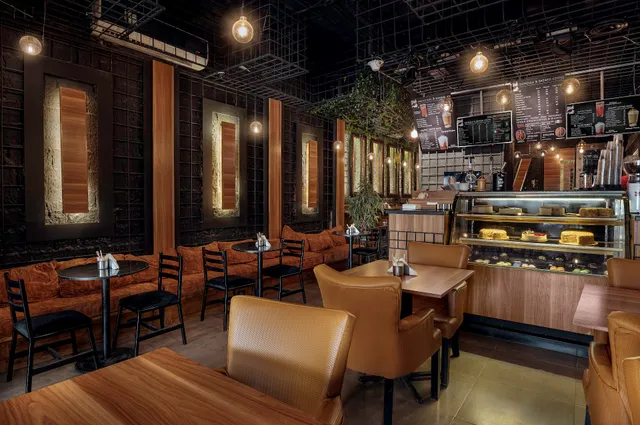 OWL Coffee Club ( Smouha Branch )