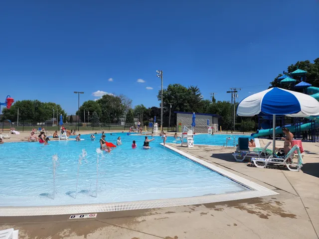 Kentland Swimming Pool