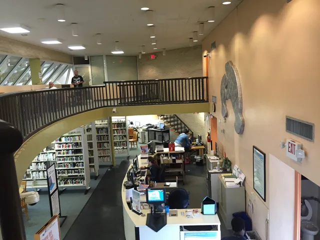 North Shore Branch Library