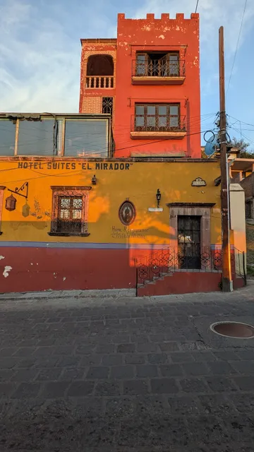 Hotel Suites El Mirador