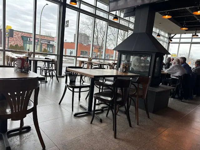 Brasserie Manoir NDG