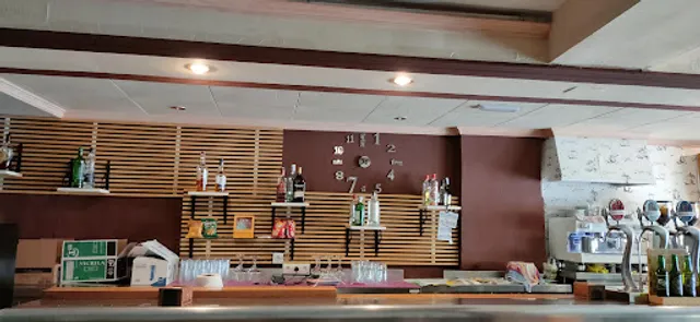 Breaking Bar La Plaza