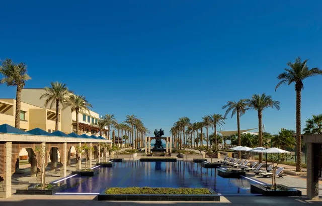 Jumeirah Messilah Beach Hotel & Spa