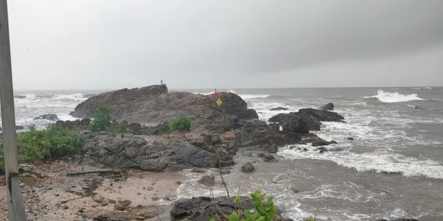 OYO 84800 Priti House