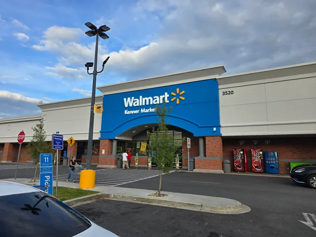 Fountain Square Shopping Center