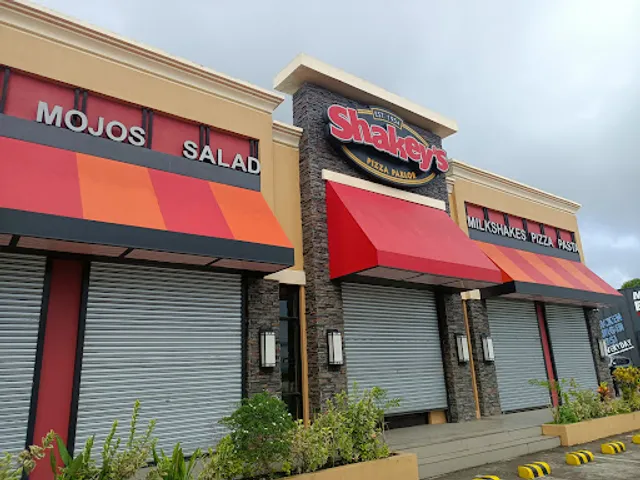 Shakey's Pizza Parlor