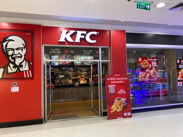 KFC Lotus Charansanitwong