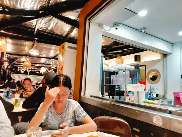 Warong Satay Abang Botak