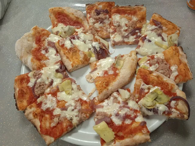 Pizza Pazza A Pezzi