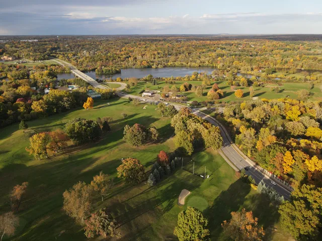 Huron Hills Golf Course