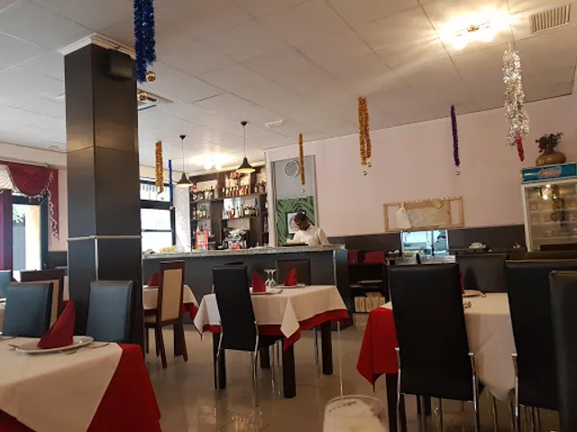 New Bollywood Indian Restaurant Aguilas