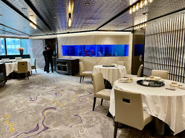 Moon Bay Chinese Cuisine