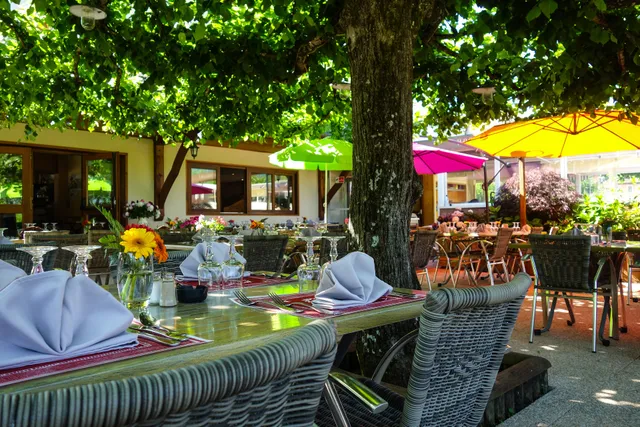 Hôtel – Restaurant – Bar Les Tilleuls