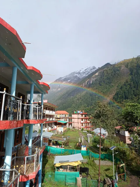 Shiva Mountain Guest House & Cafe