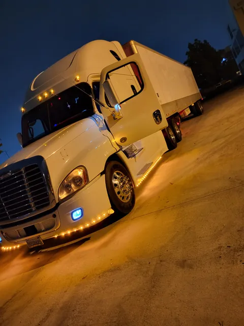 CORT Trade Show Furnishings